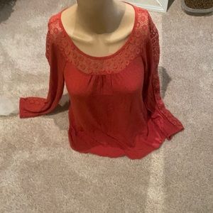 Altar’d state Size M Rust color gauze and lace top